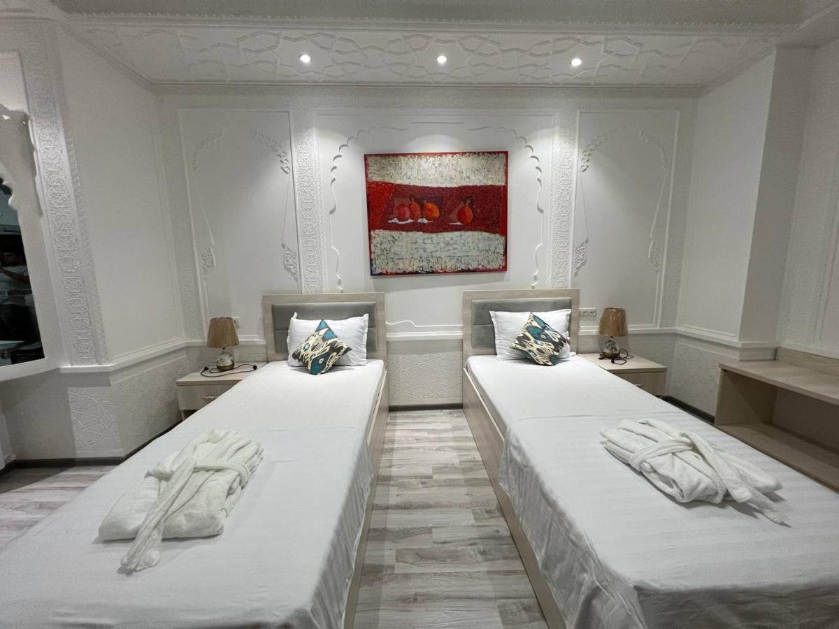 Miniature Boutique Hotel Bukhara Bagian luar foto